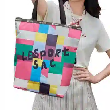 LeSportsac X SMU-ARTIST DOUYA Tote
