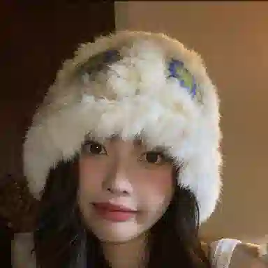 YALMY Lucky Rabbit Fur Bucket Hat