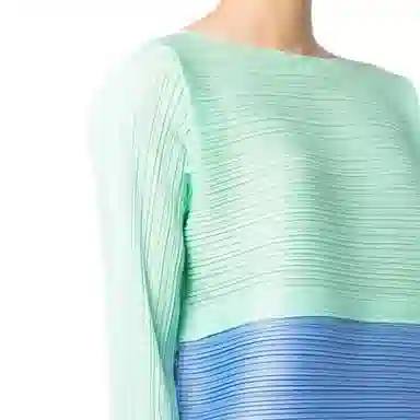 PLEATS PLEASE ISSEY MIYAKE SS22
