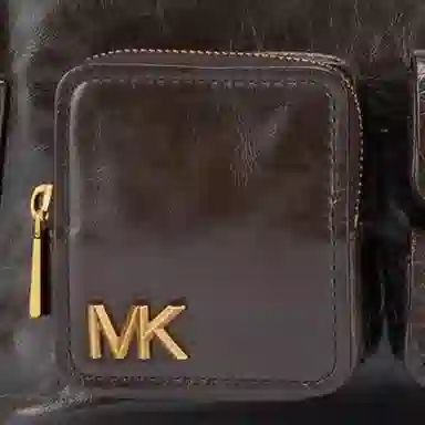 MICHAEL KORS MK DAKOTA Logo