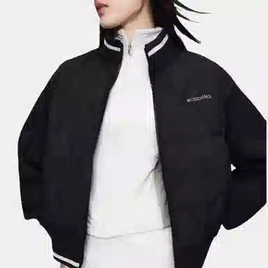 波司登 创新轻薄短款立领羽绒服 女款 黑色