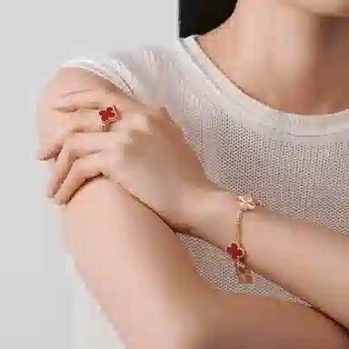 Van Cleef & Arpels Vintage Alhambra