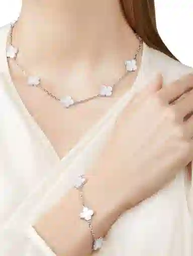 Van Cleef & Arpels Alhambra Bracelet