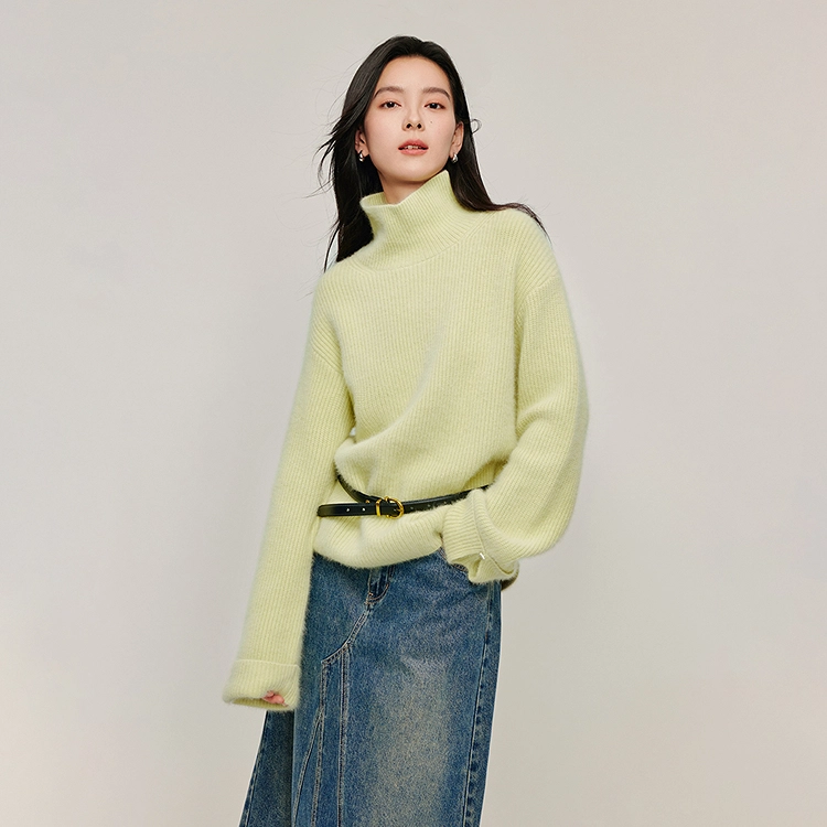 茵曼 高领软糯宽松保暖针织毛衣 女款