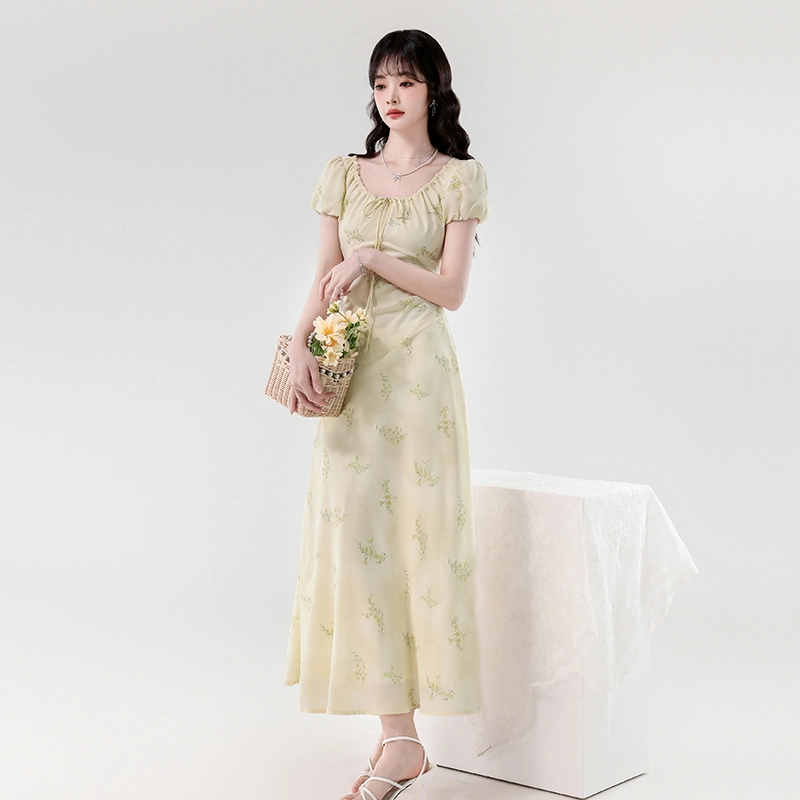 水中花 高级感碎花收腰显瘦气质长裙短袖连衣裙 女款