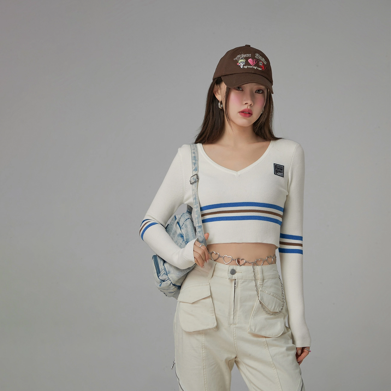 CHUU V