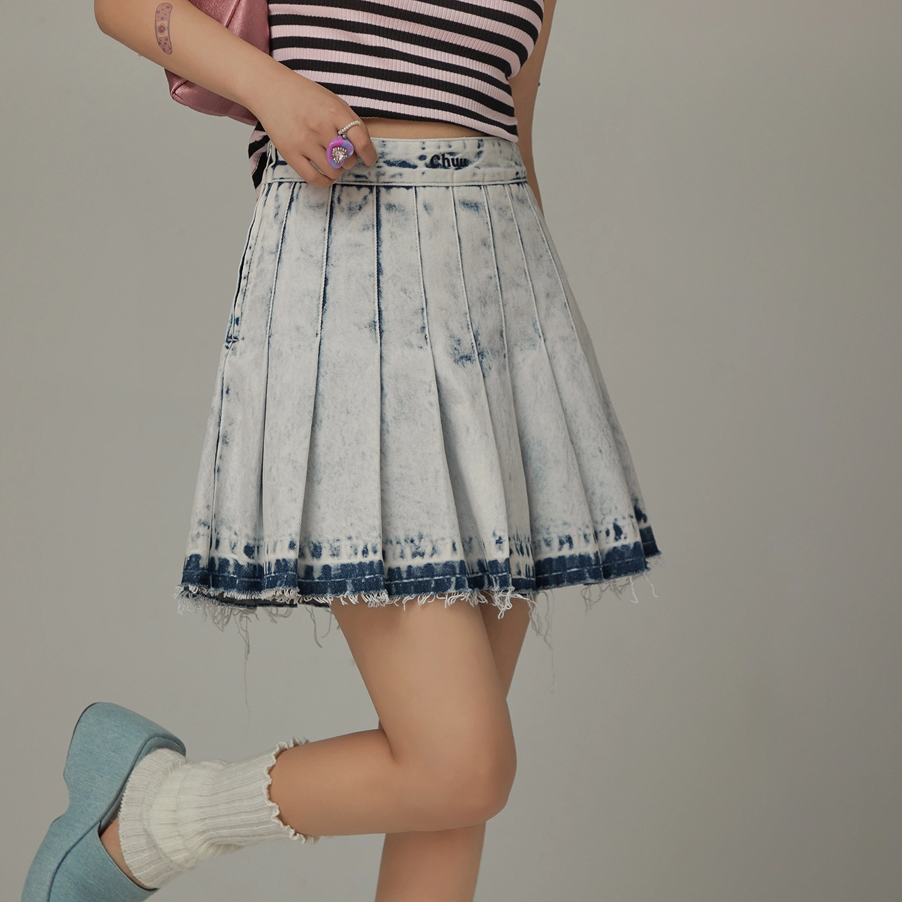 CHUU2023a