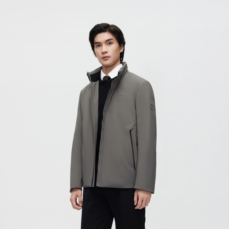 波司登 纯色绒布内领磁吸扣鹅绒中短款羽绒服 男款