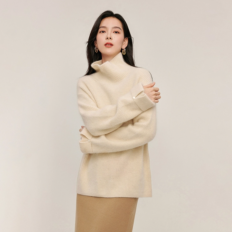 茵曼 高领软糯宽松保暖针织毛衣 女款