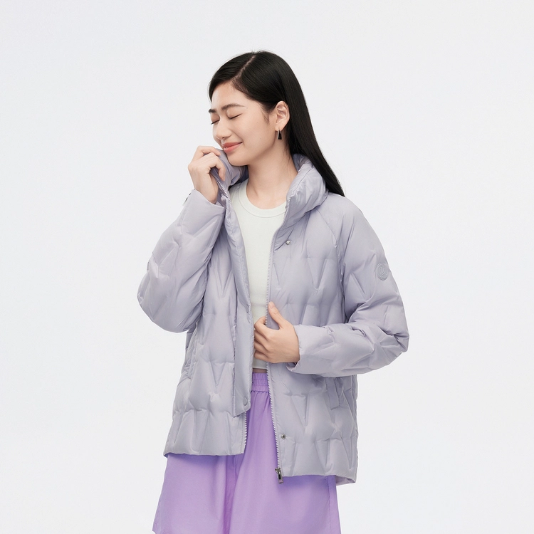 波司登 轻暖系列 短款纯色长袖羽绒服 女款