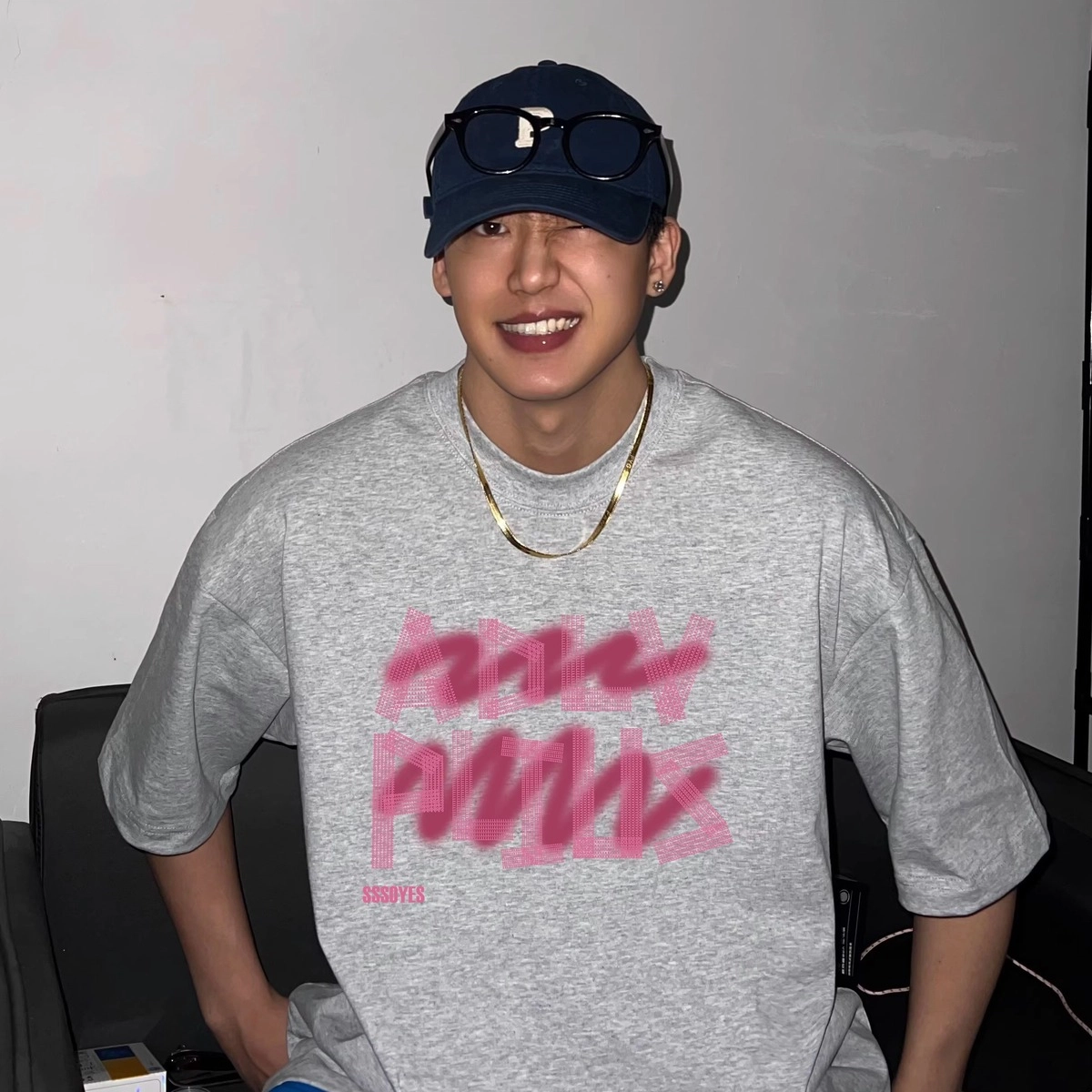 HIPHOPPUNKS T