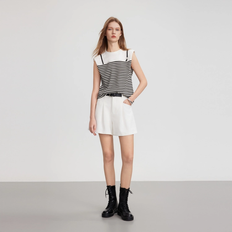 ELLE T