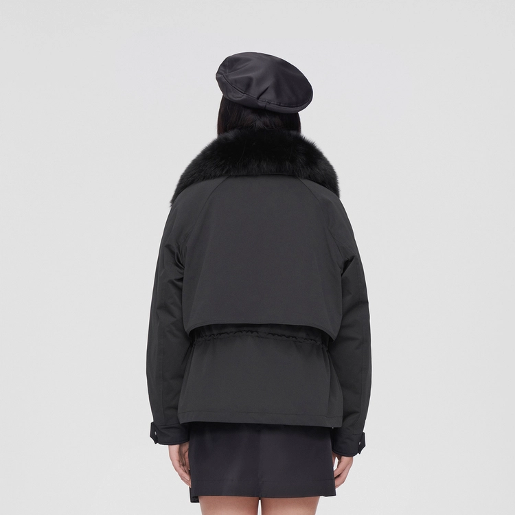 波司登 新款毛领都市休闲户外羽绒服 女款