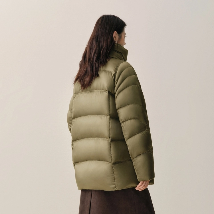 太平鸟 立领保暖时尚宽松简约外套质感羽绒服 女款