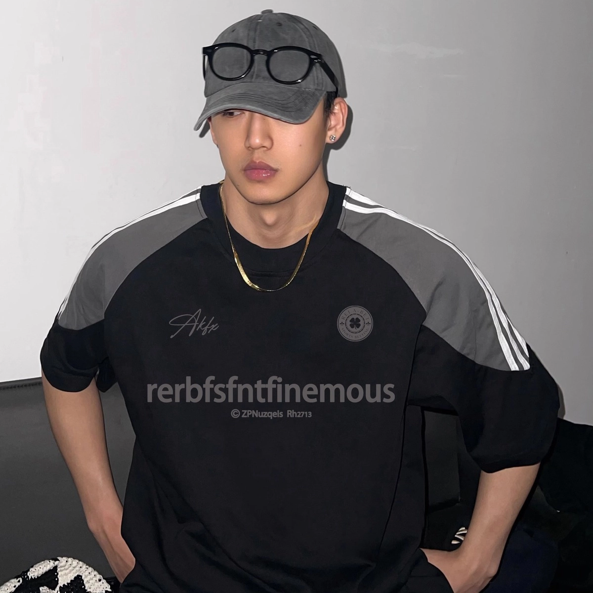 HIPHOPPUNKS T