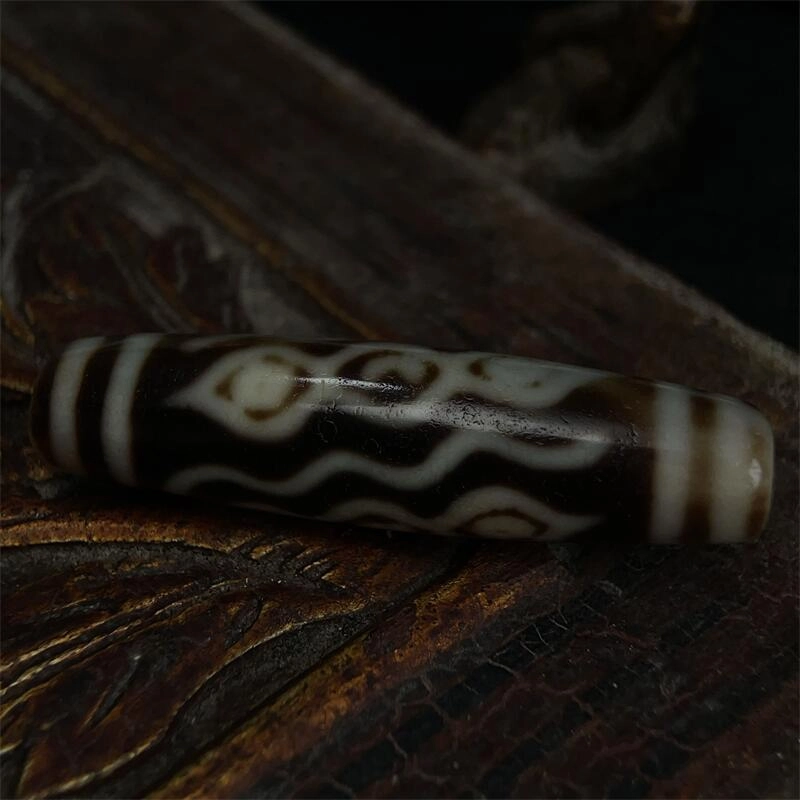 灵运宝 转运招财藏区天珠宝盖三眼风化黑白老矿风化油润包浆老料器磨损到位 一物一图#好运 玛瑙 吊坠 男女同款情侣款