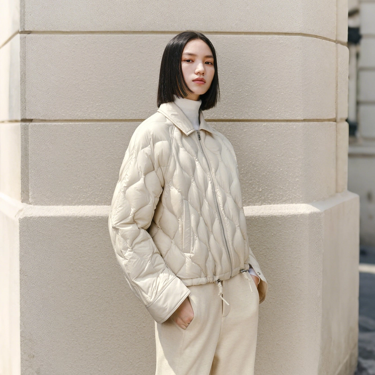 太平鸟 小葫芦简约轻薄宽松白鸭绒外套羽绒服 女款