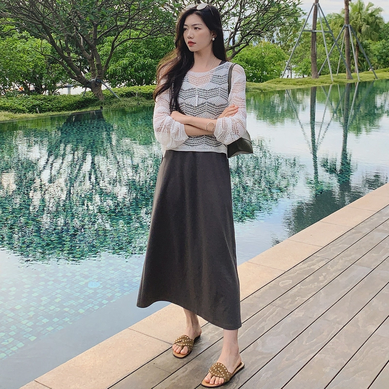 美洋 百搭纯色圆领套头长袖针织衫 女款 白色