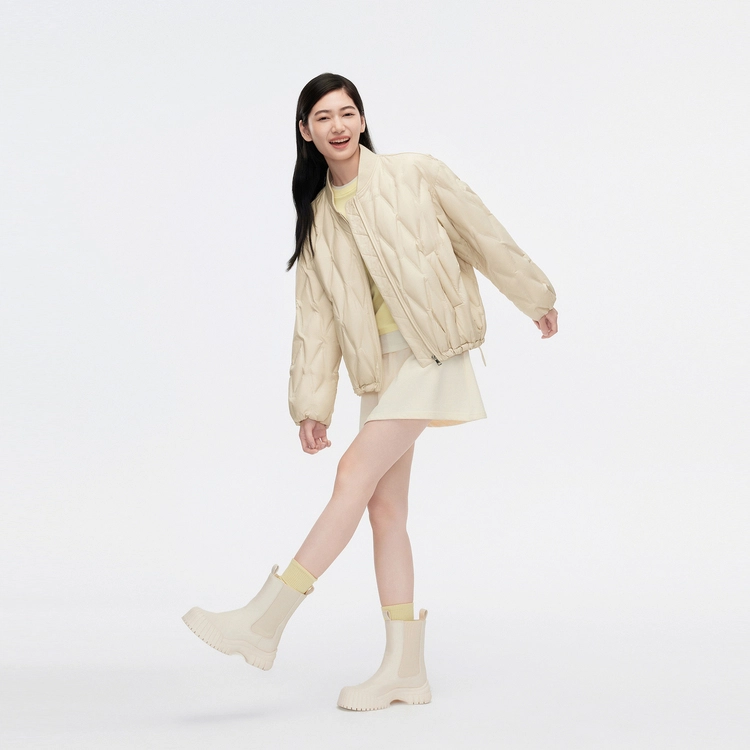 波司登 时尚多巴胺色彩棒球领纯色菱格修身羽绒服 女款