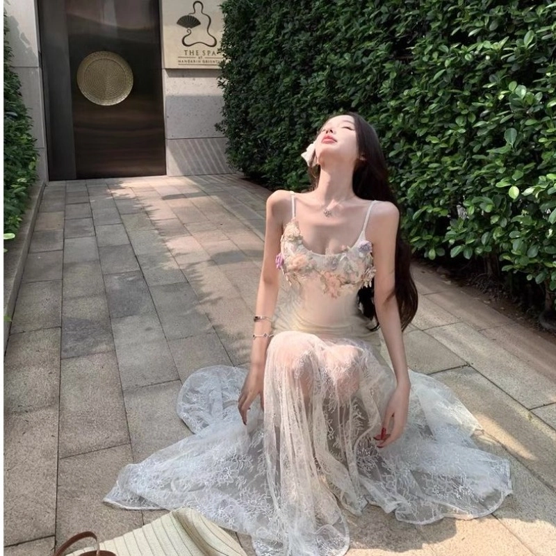 水中花 精致轻熟风蕾丝鱼尾吊带连衣裙 女款