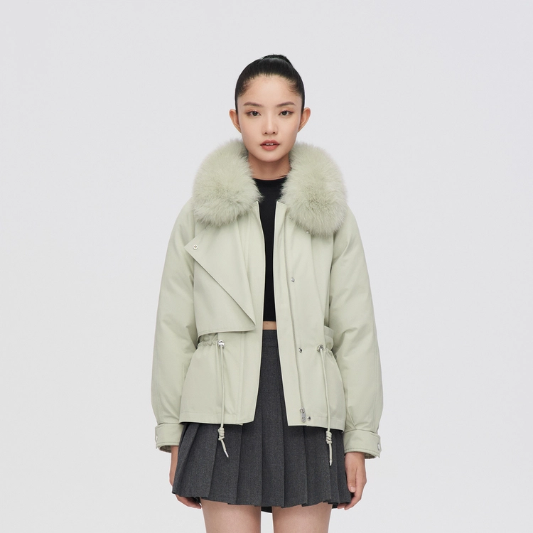 波司登 新款毛领都市休闲户外羽绒服 女款