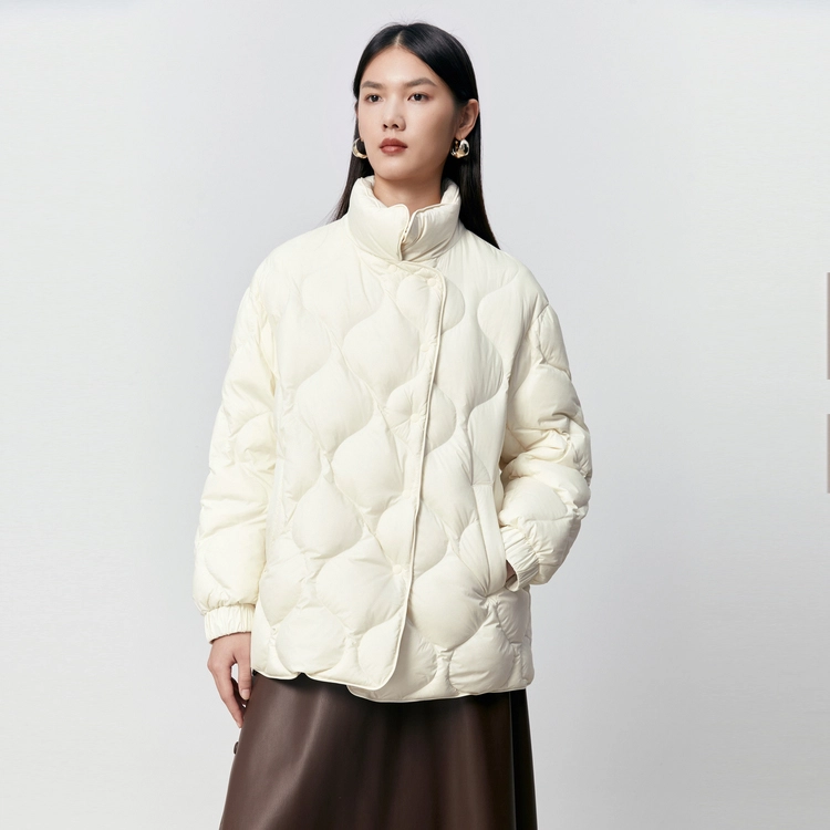 太平鸟 配围脖短款羽绒服 女款 米白