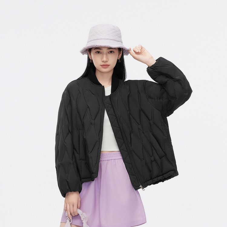 波司登 时尚多巴胺色彩棒球领纯色菱格修身羽绒服 女款