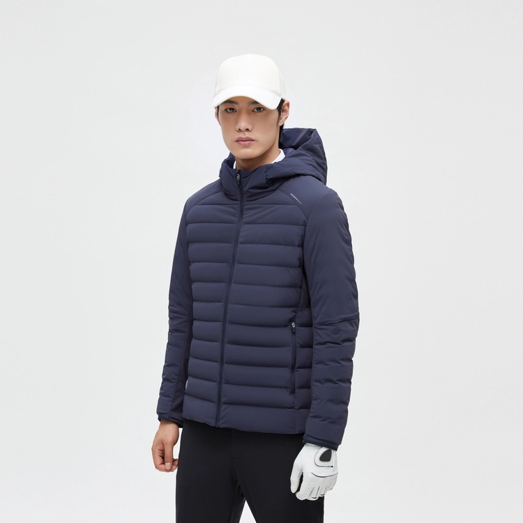 波司登 新款时尚都市休闲户外羽绒服 男款