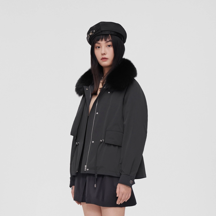 波司登 新款毛领都市休闲户外羽绒服 女款