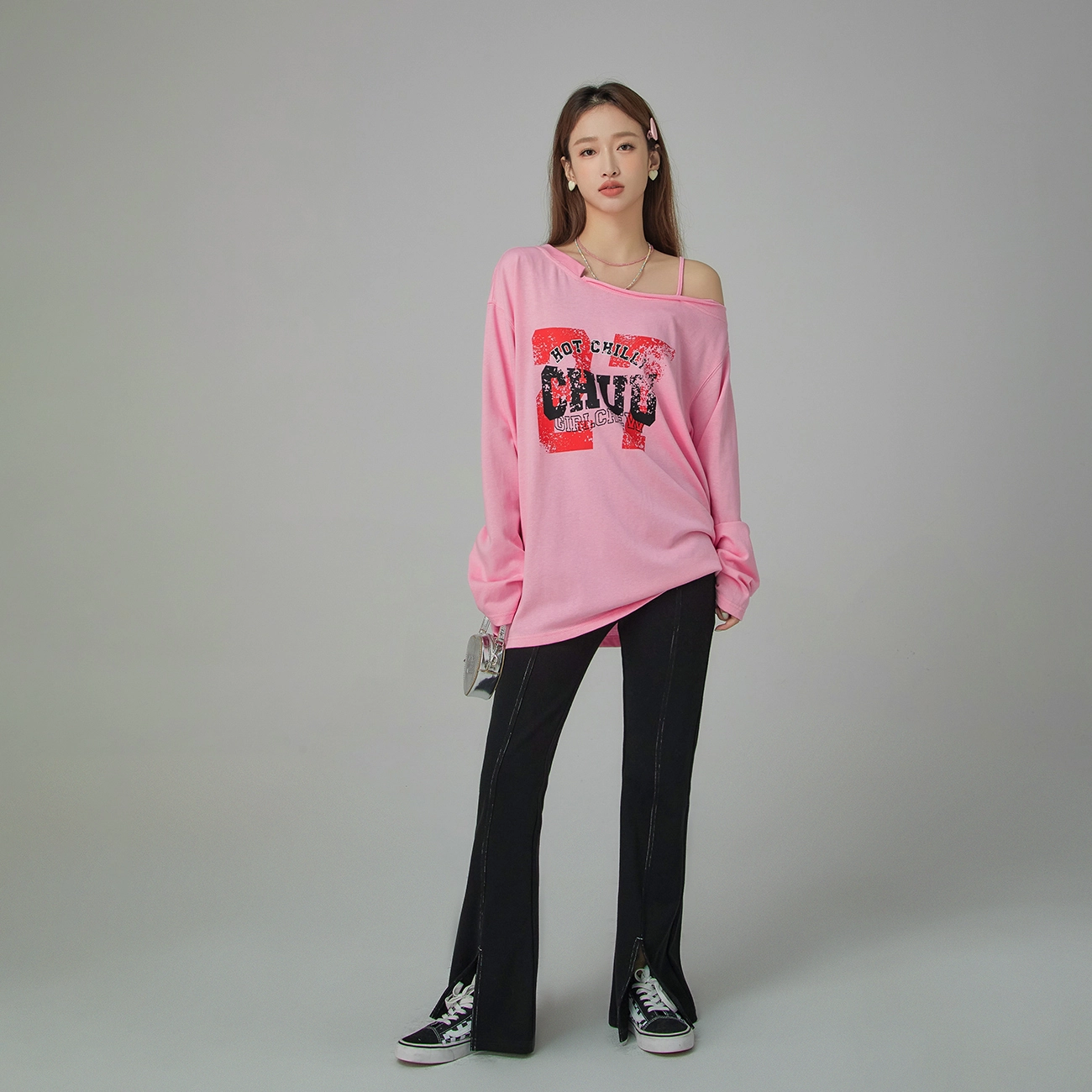 CHUU T