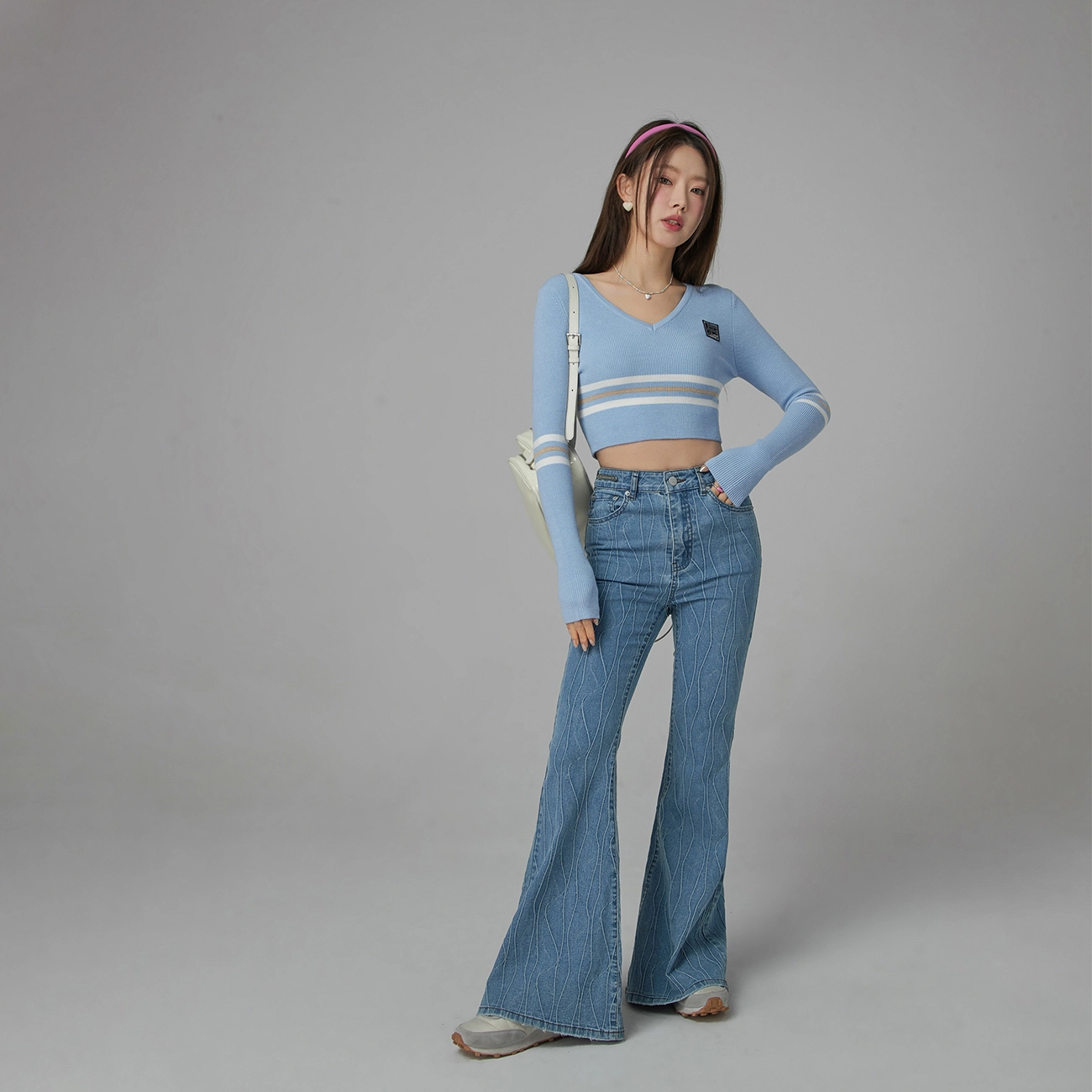 CHUU V