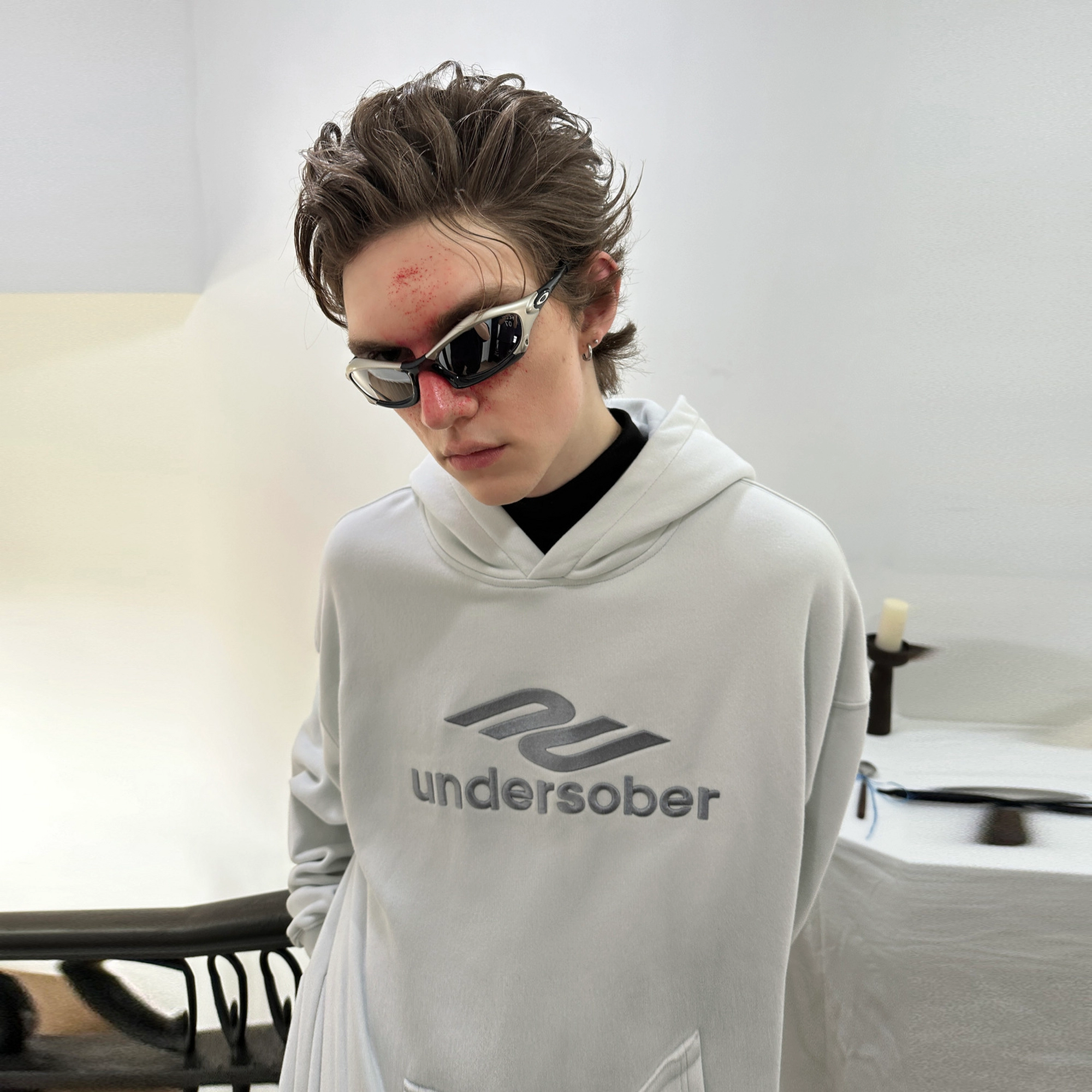 undersober