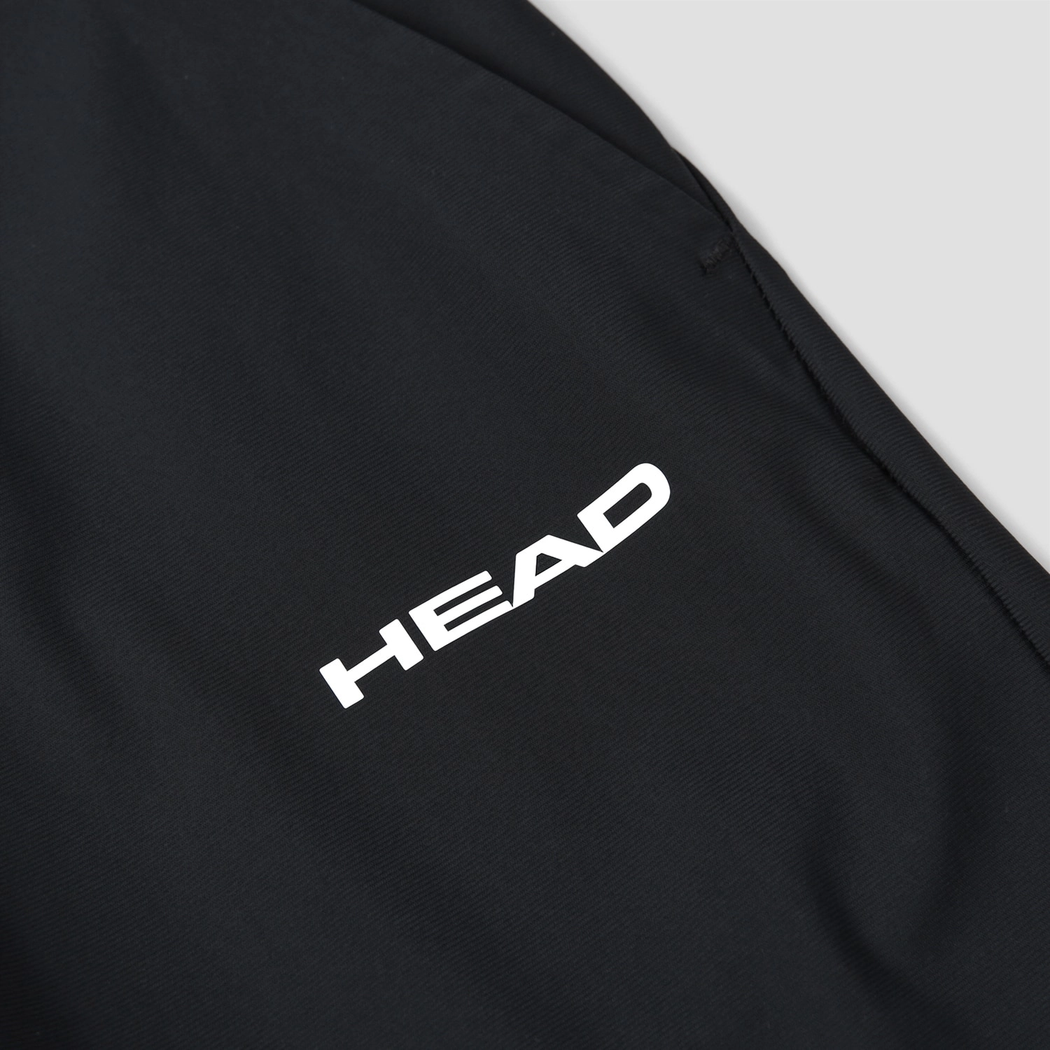 HEAD 01