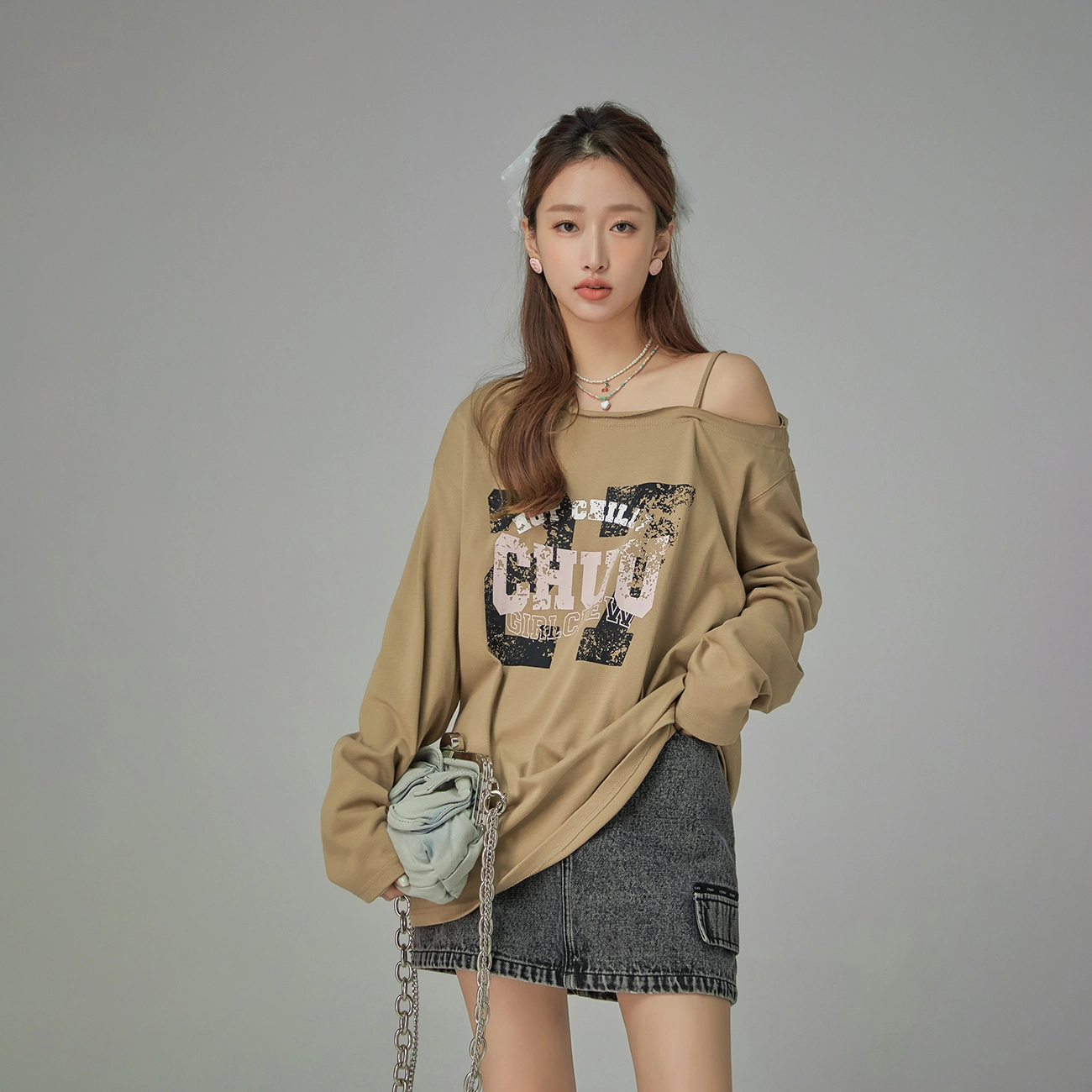 CHUU T
