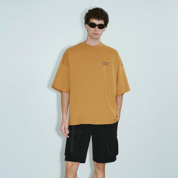 UR T