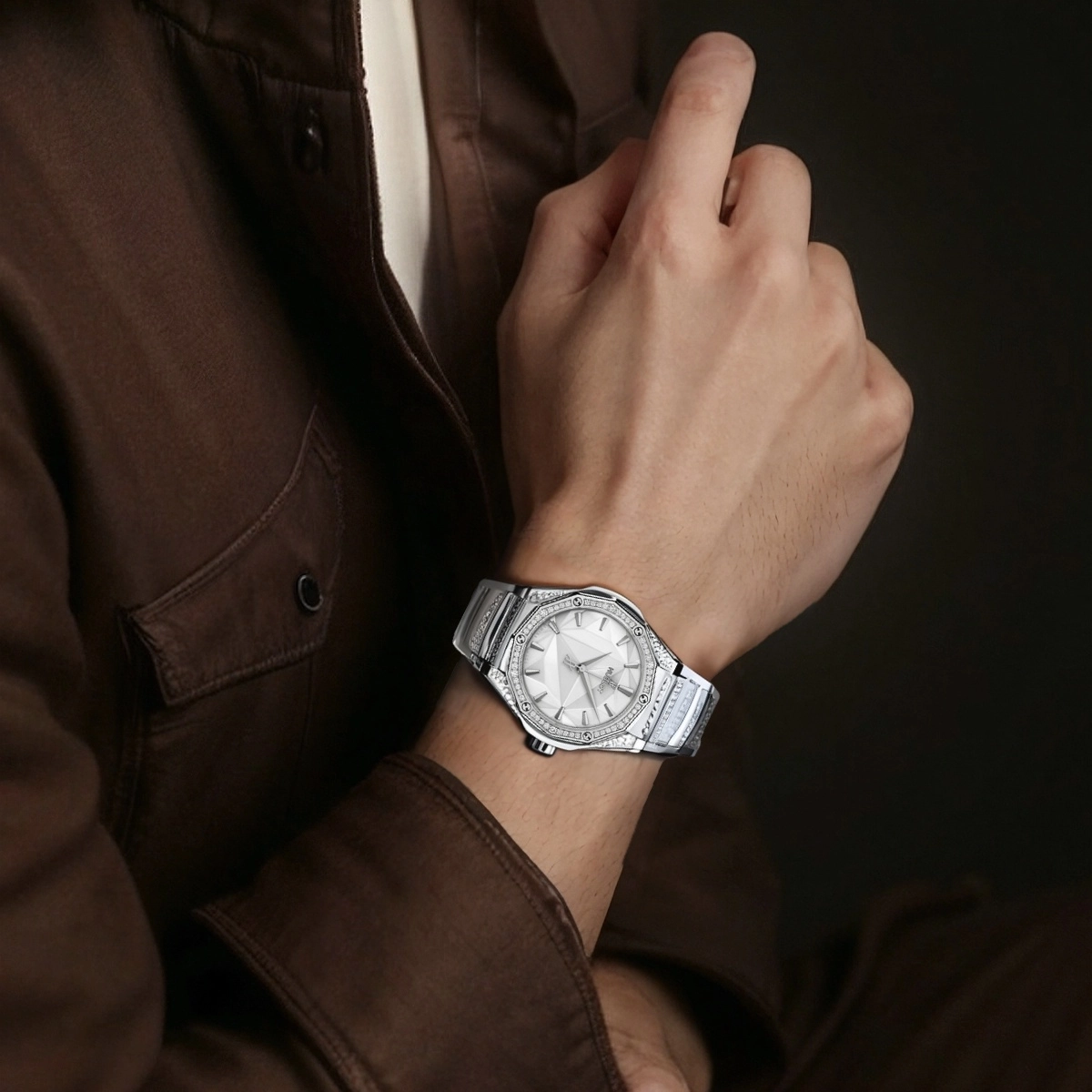HUBLOT CLASSIC FUSION 50 40mm 550.NS.2200.NS.ORL22