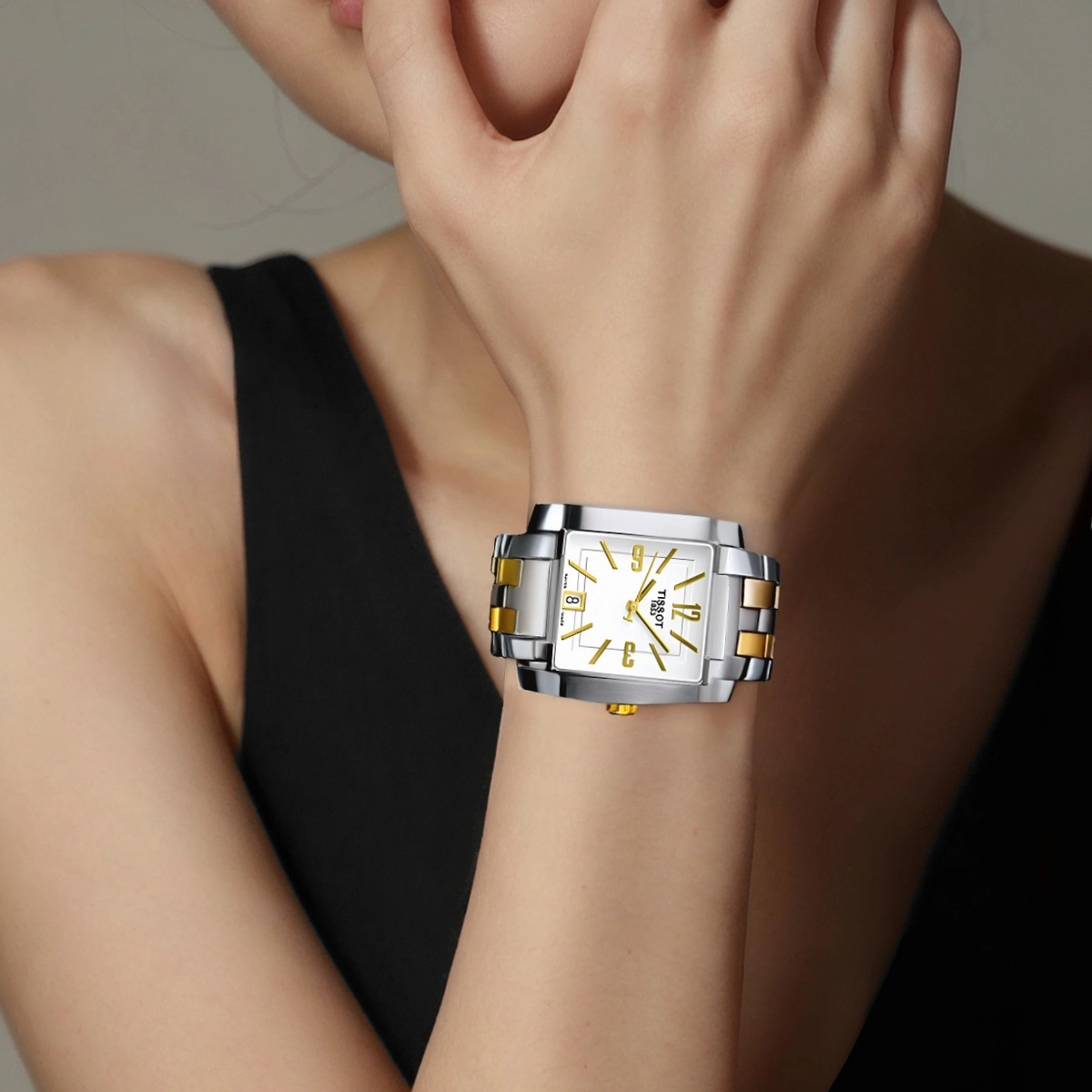 TISSOT TXL 30 40*30mm