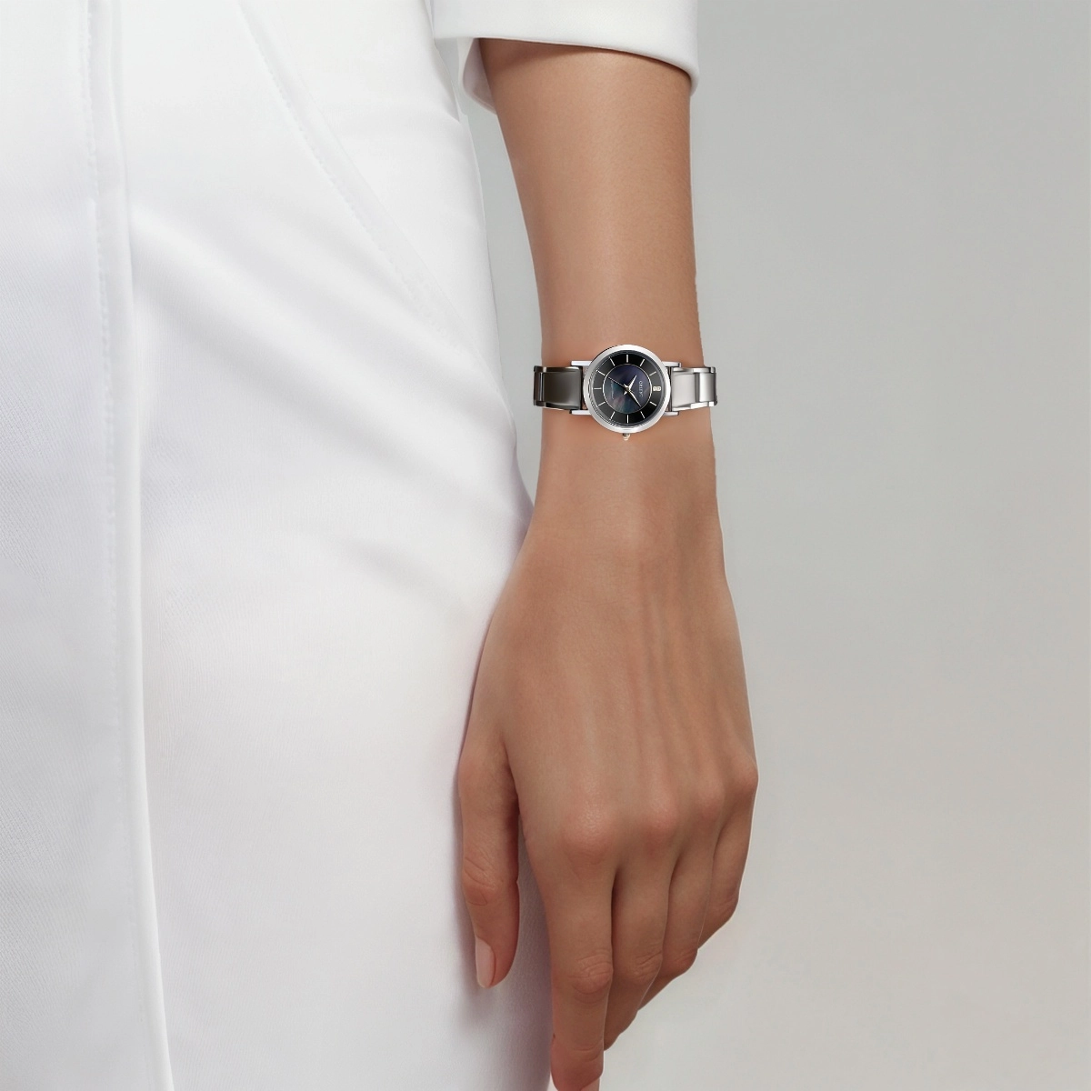 ORIENT SLIM 30 28mm