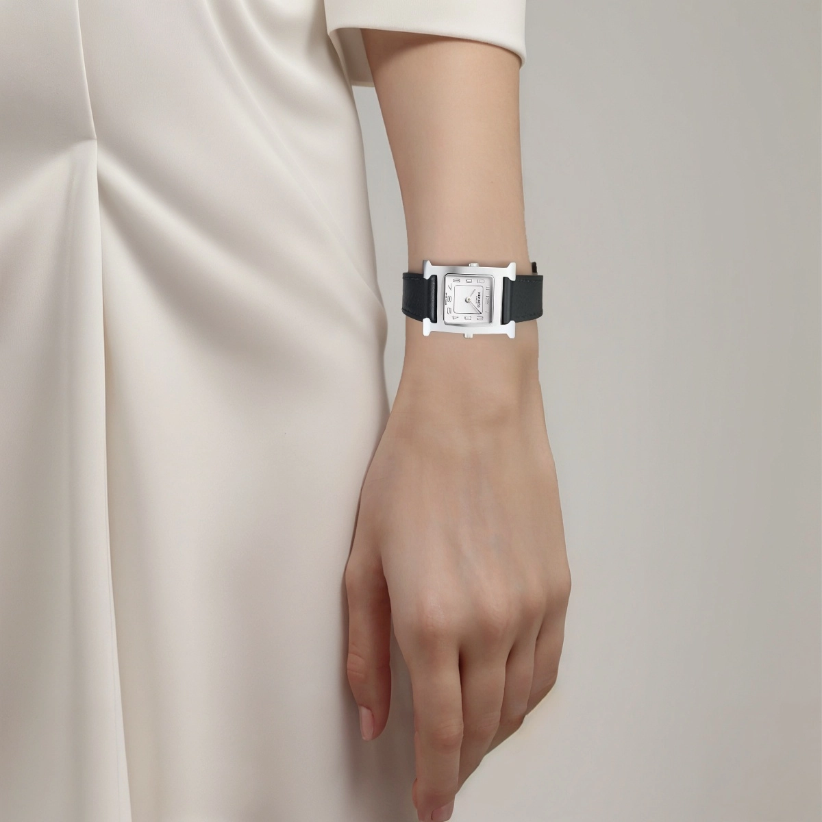 HERMES 25*21mm 30