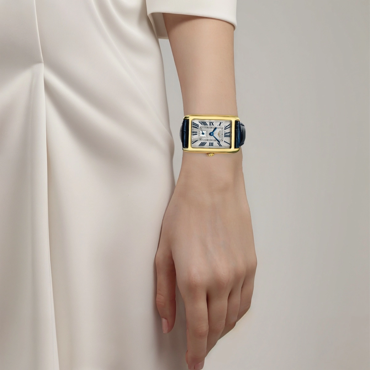 LONGINES 30 20.5*32mm 18k L5.25.5.671.0