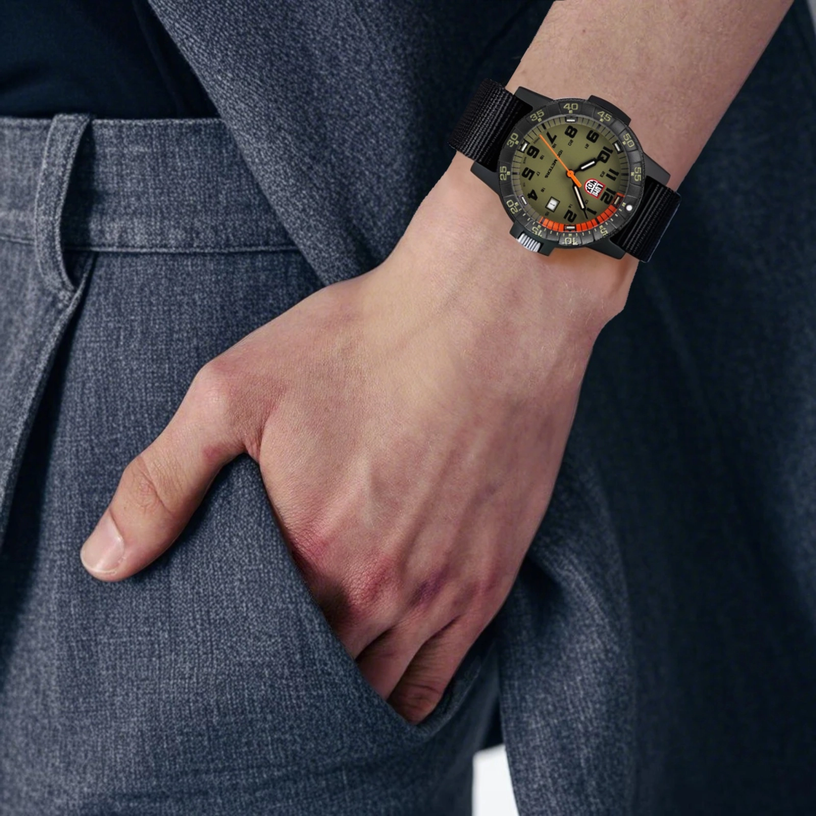 LUMINOX 44mm XS.0337