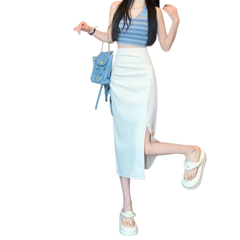 轻迎 时尚舒适修身中腰休闲短裙 女款