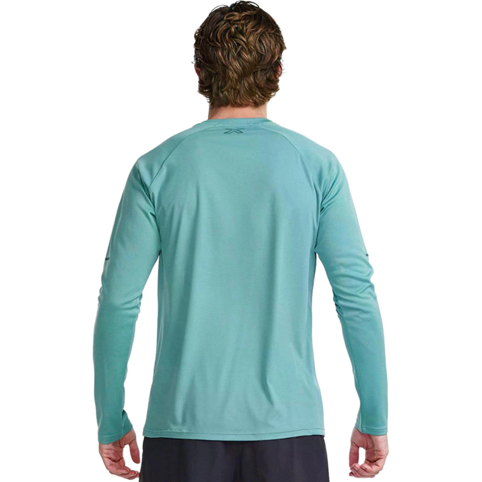 2XU T