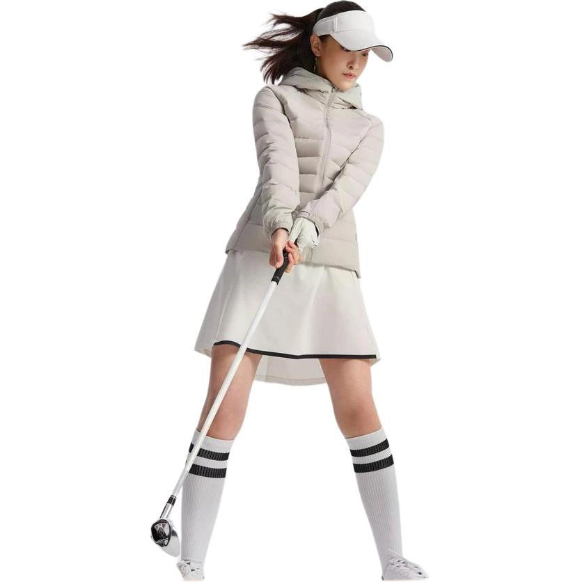波司登 纯色修身薄款连帽长袖羽绒服 女款