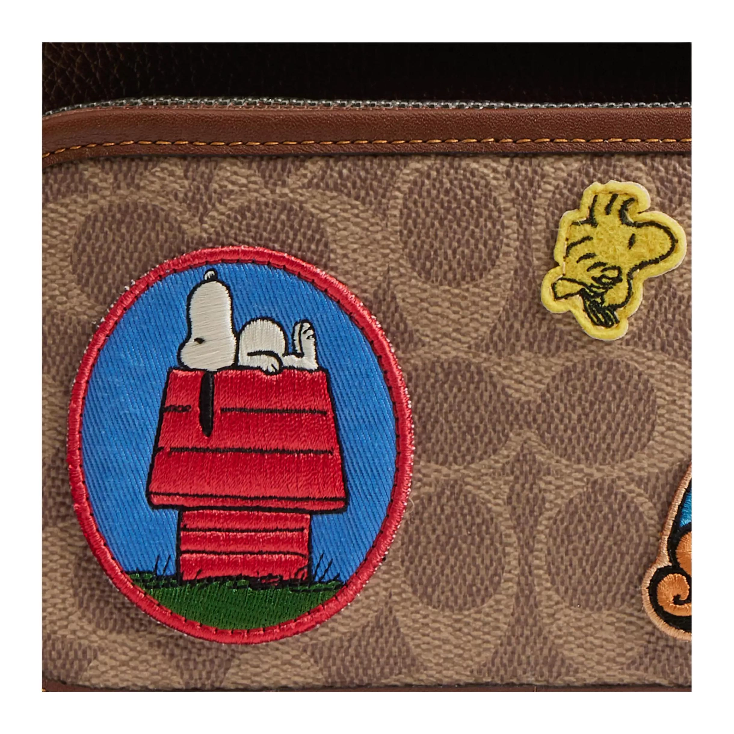 COACH x PEANUTS Sullivan 20 Logo