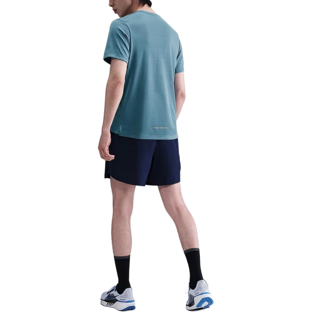 Nike DRI-FIT MILER LogoT