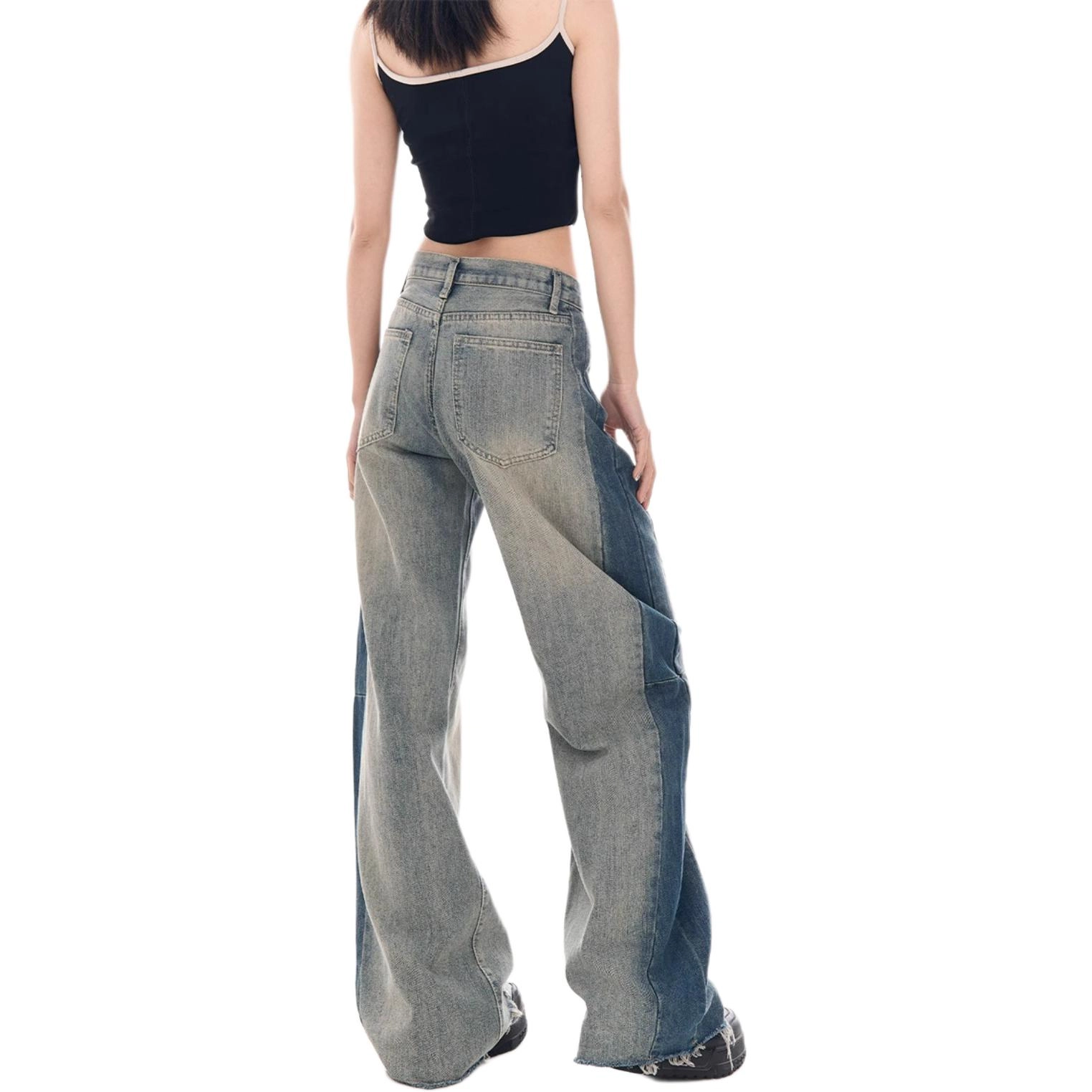 M JEANS STUDIOS 7