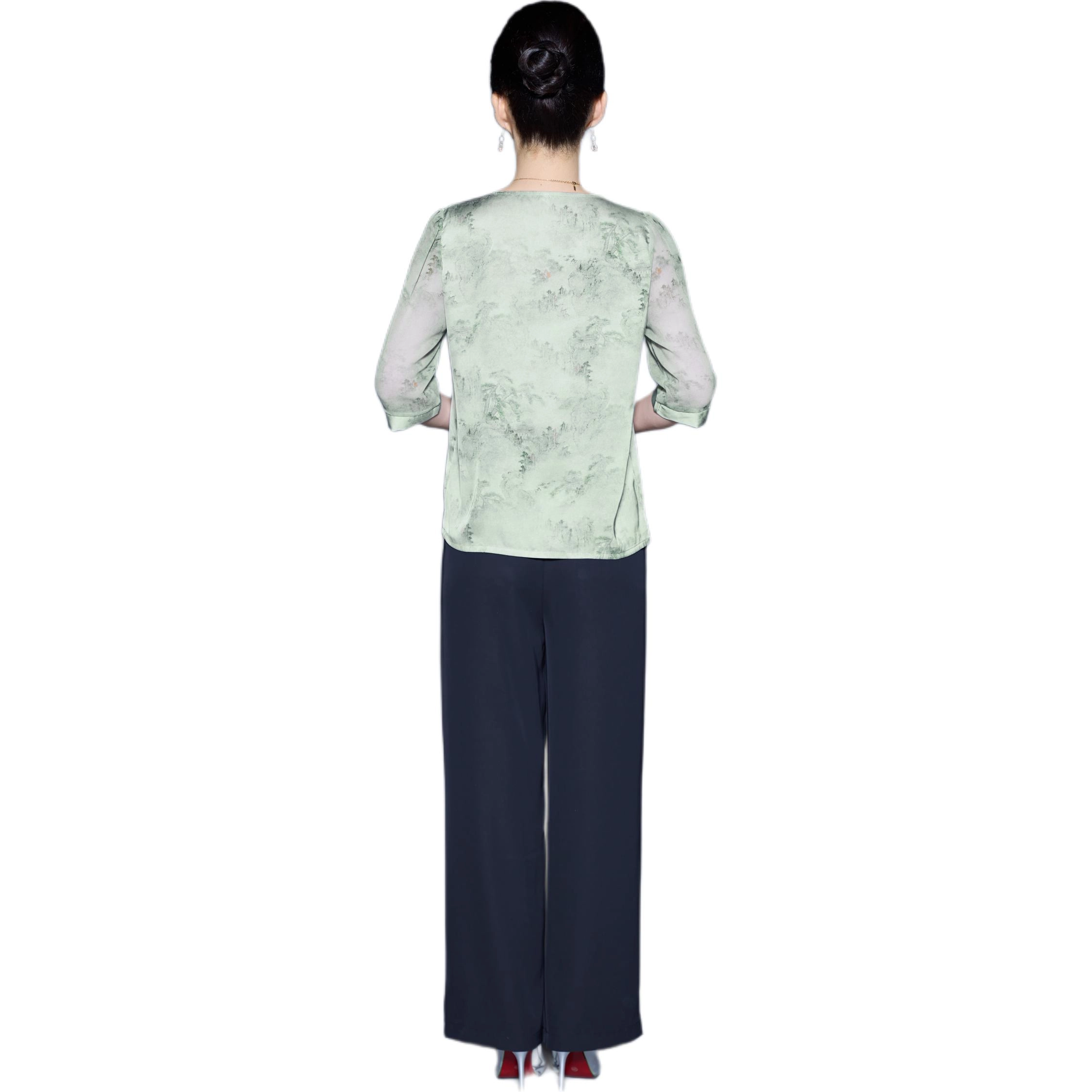 PIERRE CARDIN T