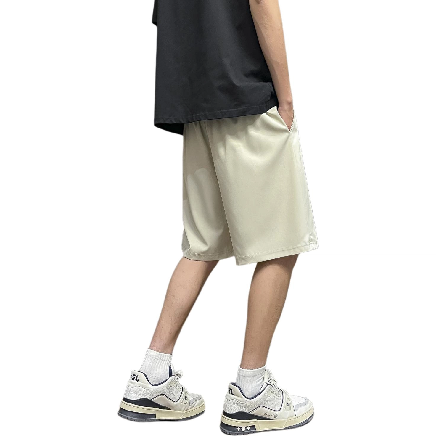 AWAO