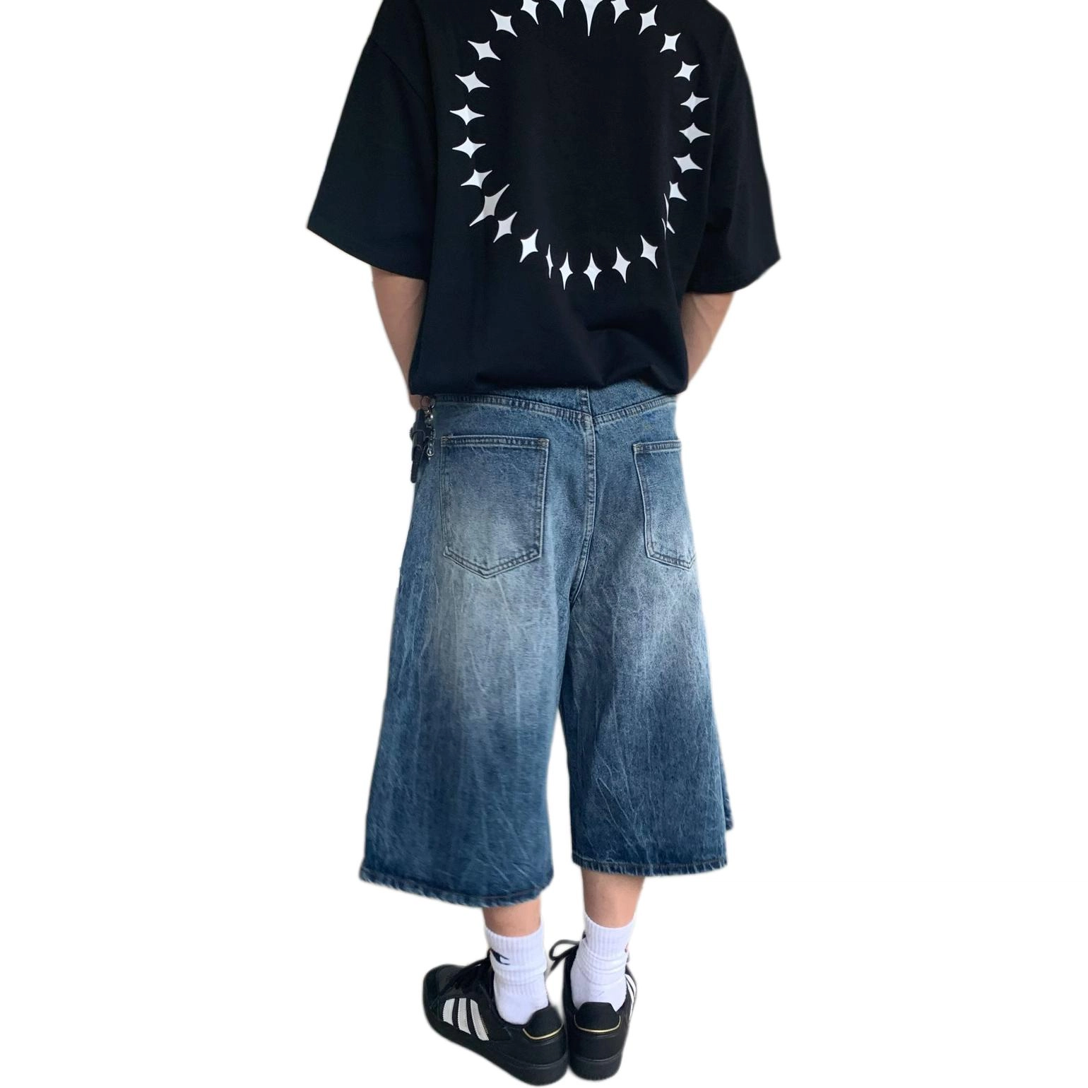 M JEANS STUDIOS 7